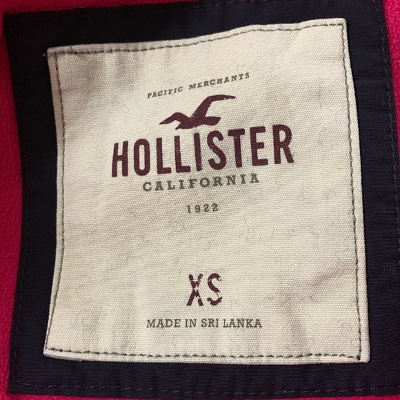 Hollister XS Black Transition Nylon Zip Jacket with Hood & Pink Fleece lining - Picture 6 of 10